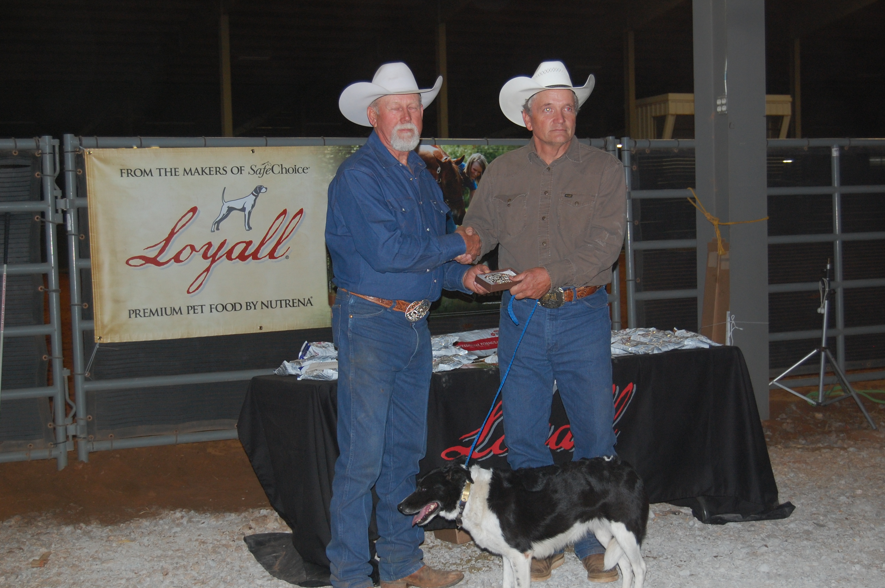 Jimmy Walker with Angie after winning the Open at the 2011 Texas Cattledog Finals